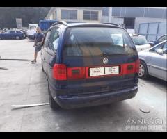 Volkswagen Sharan 2002 Demolita - Per Ricambi