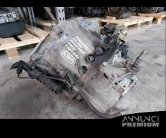 Cambio manuale Citroen C4 1.6 diesel del 2008 - 6