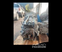 Cambio manuale BMW 320 d e90 2.0 diesel del 2006 - 4