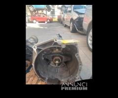 Cambio manuale BMW 320 d e90 2.0 diesel del 2006 - 7