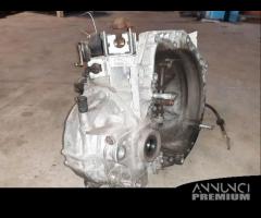 Cambio manuale Alfa Romeo 147 1.9 diesel del 2007