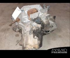 Cambio manuale Alfa Romeo 147 1.9 diesel del 2007 - 4