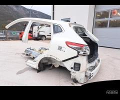 Taglio scocca posteriore Nissan Qashqai J11 2017 - 5