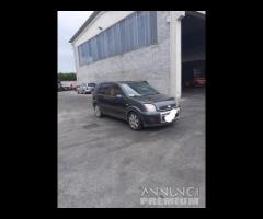 Ford Fusion 2005 1.4 TD Demolita - Per Ricambi - 2