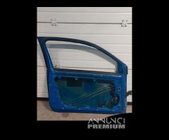 Porta anteriore sinistra Volkswagen Polo del 2004