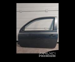 Porta anteriore sinistra Nissan Micra del 2003