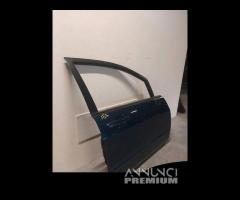 Porta anteriore destra Suzuki Liana del 2004