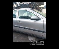 Porta anteriore destra Volvo S60 2.4 del 2004