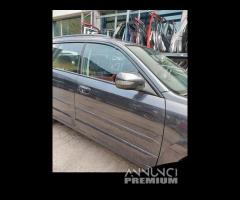 Porta anteriore destra Subaru Outback del 2008