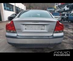 Paraurti posteriore Volvo S60 2.4 diesel del 2004