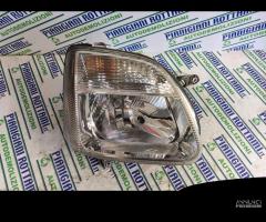 Faro / Proiettore Anteriore Destro Opel Agila - 1