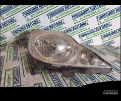 Faro Anteriore Destro Peugeot 107 2007 - 1