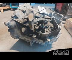 Cambio manuale Volvo S40 2.0 diesel del 2005 - 6