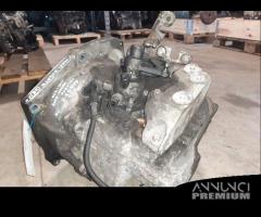 Cambio manuale Saab 9-3 1.9 diesel del 2007 - 7