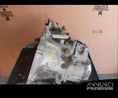 Cambio manuale Peugeot 207 1.6 diesel del 2008 - 7