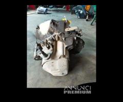 Cambio manuale Peugeot 206 1.4 diesel del 2003