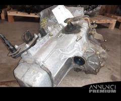 Cambio manuale Peugeot 206 1.4 diesel del 2003