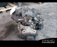 Cambio manuale Opel Corsa 1.2 benzina del 2013 - 8