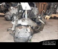 Cambio manuale Nissan Almera 1.5 diesel del 2006 - 4