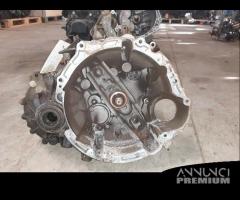 Cambio manuale Mitsubishi Colt 1.5 diesel del 2007 - 1