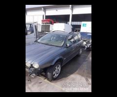 Jaguar X-Type Demolita - Per Ricambi 2.0 TD 2005