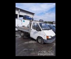 Ford Transit 1991 Diesel Demolito - Per Ricambi