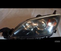 FARO ANTERIORE DX, SX MAZDA 3 2008