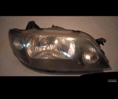 FARO ANTERIORE SX, DX MAZDA 323 1999-2005