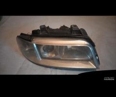 FARO ANTERIORE SX, DX AUDI A4 2000