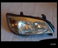 FARO ANTERIORE SX OPEL ZAFIRA 2000