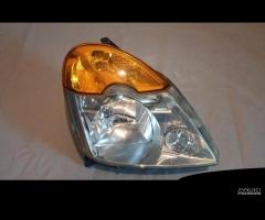 FARO ANTERIORE DX RENAULT MODUS 2005