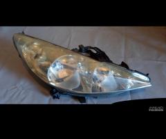 FARO ANTERIORE DX PEUGEOT 207 2006