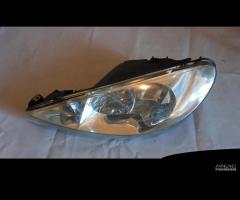 FARO ANTERIORE SX, DX PEUGEOT 206 SERIE 2 2005