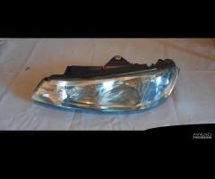 FARO ANTERIORE SX, DX PEUGEOT 406 2005 - 1