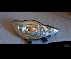 FARO ANTERIORE SX, DX PEUGEOT 107 2005-2012