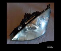 FARO ANTERIORE SX, DX FORD FOCUS RESTYLING