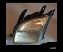 FARO ANTERIORE SX, DX FORD FORD FUSION 2000 - 1