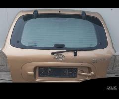 HYUNDAI Santa fe portellone posteriore 2001-2006 - 1