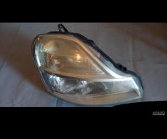 FARO ANTERIORE DX RENAULT GRAND MODUS 2007