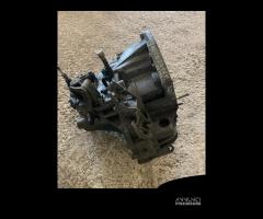 Cambio per Renault Megane F4RZ7 - 3