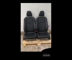 TAPPEZZERIA YARIS PELLE/STOFFA SENZA AIRBAG 2020 I - 1