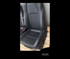 TAPPEZZERIA YARIS PELLE/STOFFA SENZA AIRBAG 2020 I