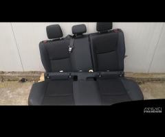 TAPPEZZERIA YARIS PELLE/STOFFA SENZA AIRBAG 2020 I - 7