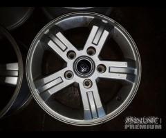 Cerchi In Lega Da 16" Per Kia Sorento