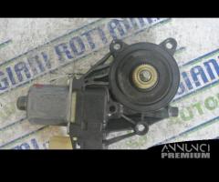 Motorino Alzavetro Ant. Dx. per Ford Fiesta 2011