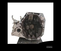 Cambio manuale Nissan Qashqai 1.6 benzina del 2012 - 1