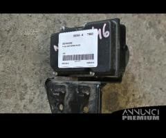 Pompa ABS per Nissan NV200 Vanette k9k 2011