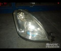 Faro Anteriore Lato Destro Per Iveco Daily 2010