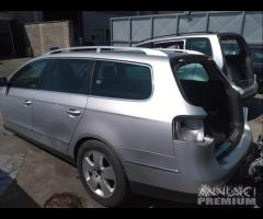 Volkswagen Passat 2007 Sw Demolita - Per Ricambi