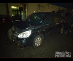 Renault Scenic 2007 Diesel Demolita - Per Ricambi